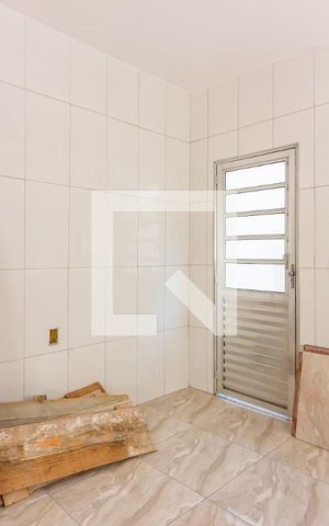 Casa para alugar com 125m², 3 quartos e 2 vagas Casa para alugar com 125m², 3 quartos e 2 vagasCozinha