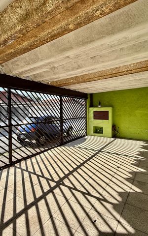 Casa para alugar com 60m², 2 quartos e 1 vaga Casa para alugar com 60m², 2 quartos e 1 vagaGaragem