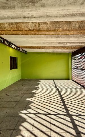 Casa para alugar com 60m², 2 quartos e 1 vaga Casa para alugar com 60m², 2 quartos e 1 vagaGaragem