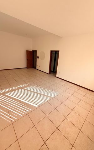 Apartamento para alugar com 87m², 2 quartos e 1 vaga Apartamento para alugar com 87m², 2 quartos e 1 vagaSala
