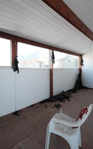 Casa à venda com 120m², 5 quartos e 2 vagasEdícula