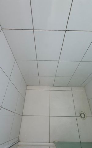 Apartamento à venda com 46m², 2 quartos e 1 vaga Apartamento à venda com 46m², 2 quartos e 1 vagaBanheiro