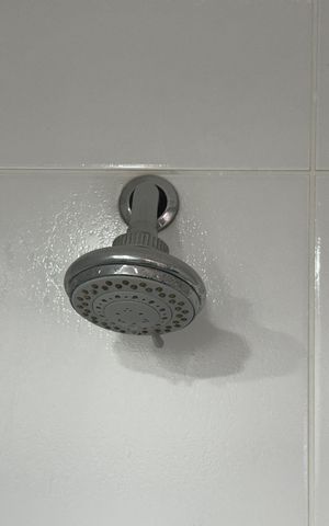 Apartamento à venda com 56m², 2 quartos e 1 vaga Apartamento à venda com 56m², 2 quartos e 1 vagaBanheiro