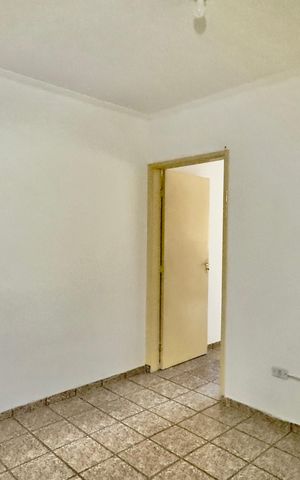 Casa para alugar com 65m², 2 quartos e 2 vagas Casa para alugar com 65m², 2 quartos e 2 vagasSala