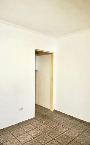Casa para alugar com 65m², 2 quartos e 2 vagas Casa para alugar com 65m², 2 quartos e 2 vagasSala