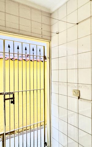 Casa para alugar com 65m², 2 quartos e 2 vagas Casa para alugar com 65m², 2 quartos e 2 vagasÁrea de Serviço