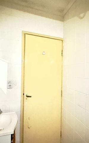 Casa para alugar com 65m², 2 quartos e 2 vagas Casa para alugar com 65m², 2 quartos e 2 vagasBanheiro da suíte