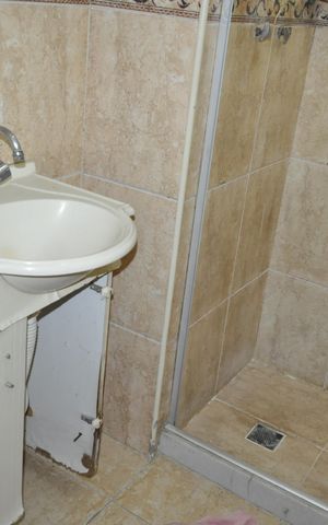 Apartamento para alugar com 70m², 2 quartos e sem vagaBanheiro social