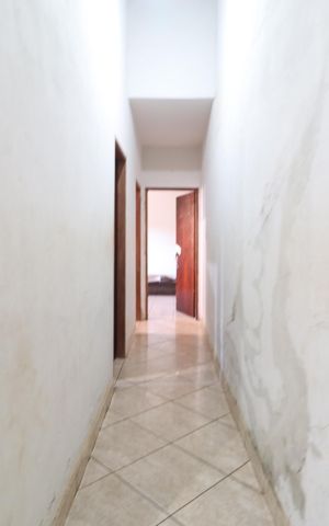 Casa para alugar com 70m², 2 quartos e 1 vagaCorredor