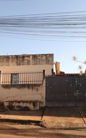 Casa para alugar com 70m², 2 quartos e 1 vagaFachada