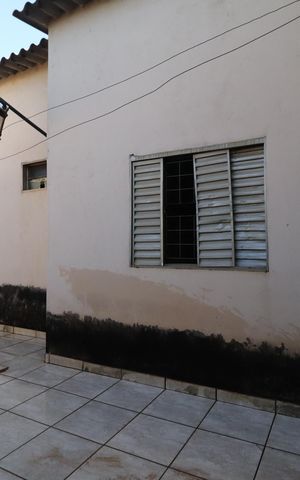 Casa para alugar com 70m², 2 quartos e 1 vagaFachada