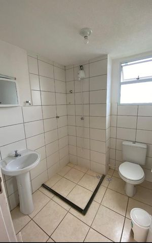 Apartamento para alugar com 48m², 2 quartos e 1 vaga Apartamento para alugar com 48m², 2 quartos e 1 vagaBanheiro
