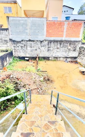 Casa para alugar com 300m², 3 quartos e 10 vagas