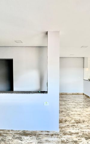 Casa para alugar com 300m², 3 quartos e 10 vagas
