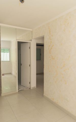 Casa à venda com 60m², 2 quartos e 1 vaga Casa à venda com 60m², 2 quartos e 1 vagaSala