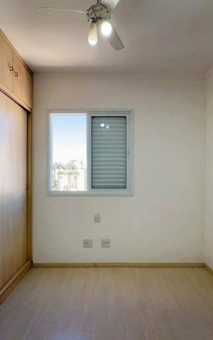 Apartamento para alugar com 93m², 3 quartos e 2 vagasQuarto