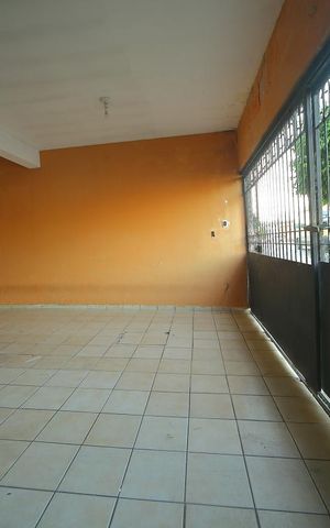 Casa à venda com 160m², 2 quartos e 4 vagasGaragem 