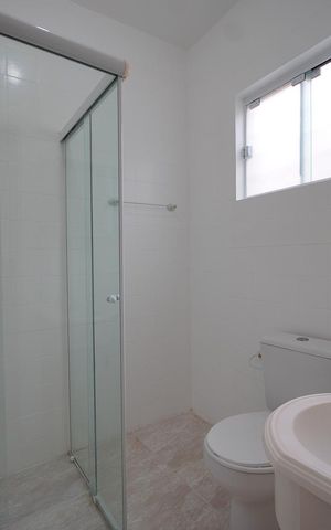 Casa para alugar com 110m², 2 quartos e 1 vagaBanheiro da Suíte 2