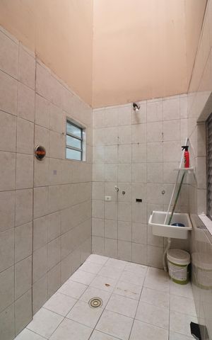 Casa para alugar com 60m², 2 quartos e sem vagaÁrea de Serviço
