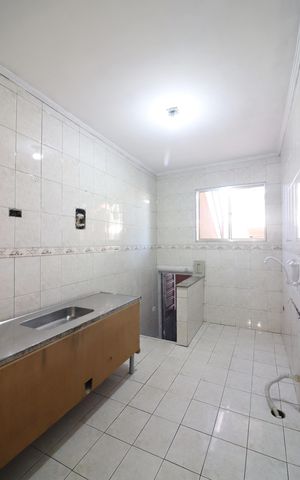 Casa para alugar com 60m², 2 quartos e sem vagaCozinha 