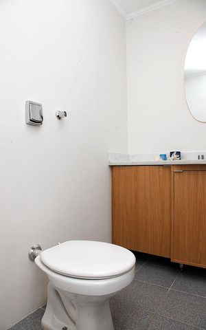 Apartamento à venda com 79m², 2 quartos e 1 vagaBanheiro 1