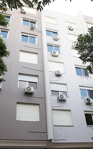 Apartamento à venda com 79m², 2 quartos e 1 vagaFachada