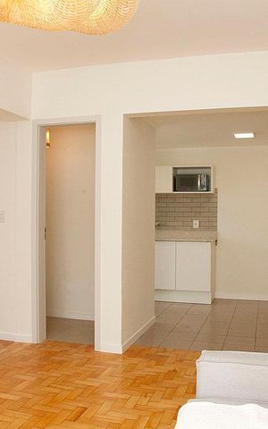 Apartamento à venda com 79m², 2 quartos e 1 vagaSala Estar