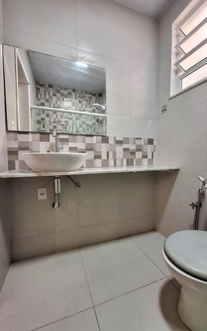 Casa para alugar com 180m², 2 quartos e 1 vaga Casa para alugar com 180m², 2 quartos e 1 vagaBanheiro