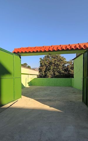 Casa para alugar com 84m², 2 quartos e 2 vagas