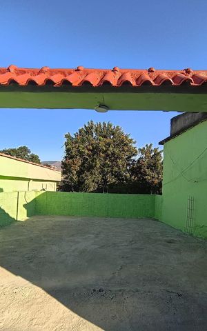 Casa para alugar com 84m², 2 quartos e 2 vagas
