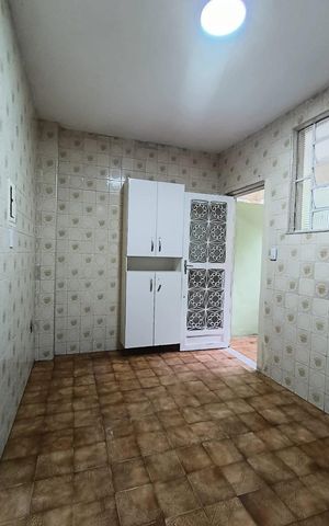 Casa para alugar com 84m², 2 quartos e 2 vagas