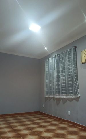 Casa para alugar com 84m², 2 quartos e 2 vagas