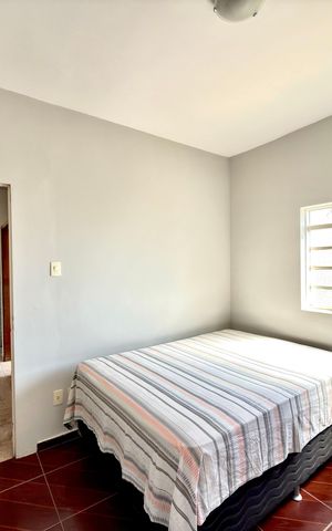 Casa à venda com 300m², 4 quartos e 3 vagas Casa à venda com 300m², 4 quartos e 3 vagasQuarto 2