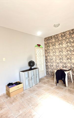 Casa à venda com 300m², 4 quartos e 3 vagas Casa à venda com 300m², 4 quartos e 3 vagasCopa