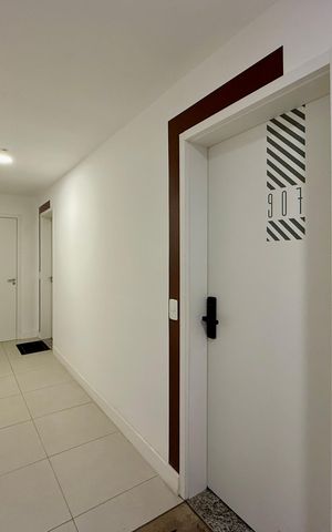 Studio à venda com 29m², 1 quarto e sem vaga Studio à venda com 29m², 1 quarto e sem vagaHall Apartamento