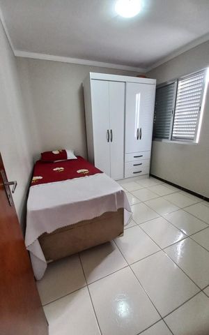 Casa de condomínio à venda com 66m², 2 quartos e 1 vagaQuarto
