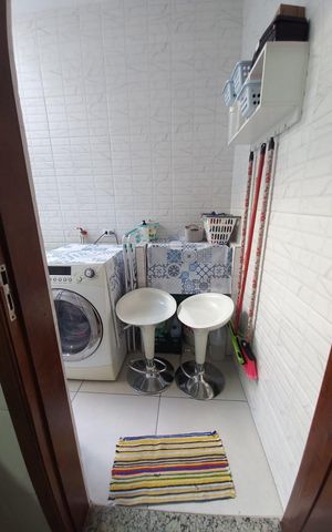 Casa de condomínio à venda com 66m², 2 quartos e 1 vagaÁrea de serviço