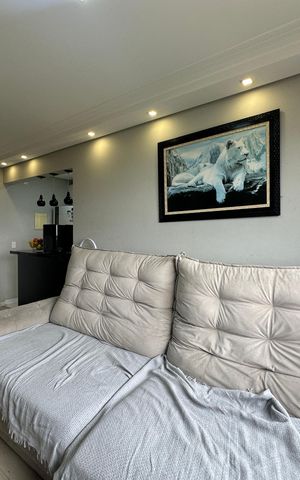 Apartamento à venda com 53m², 2 quartos e 1 vaga Apartamento à venda com 53m², 2 quartos e 1 vagaSala