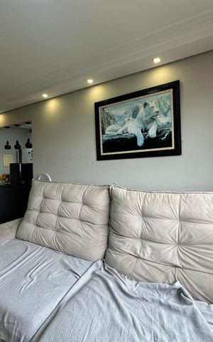 Apartamento à venda com 53m², 2 quartos e 1 vaga Apartamento à venda com 53m², 2 quartos e 1 vagaSala