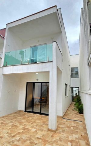 Casa para alugar com 134m², 1 quarto e 2 vagas