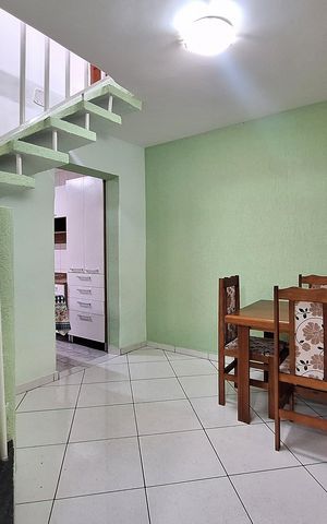 Casa à venda com 125m², 4 quartos e 2 vagas Casa à venda com 125m², 4 quartos e 2 vagasSala de Jantar