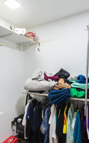 Casa para alugar com 143m², 5 quartos e sem vagaCloset da suíte 