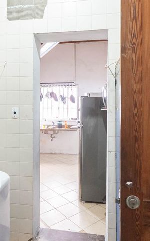 Casa para alugar com 143m², 5 quartos e sem vagaÁrea de Serviço