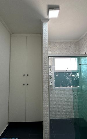 Casa de condomínio à venda com 110m², 3 quartos e 2 vagas Casa de condomínio à venda com 110m², 3 quartos e 2 vagasBanheiro da Suíte 2