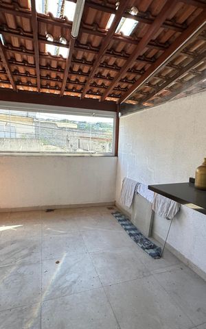 Casa de condomínio à venda com 110m², 3 quartos e 2 vagas Casa de condomínio à venda com 110m², 3 quartos e 2 vagasÁrea de Serviço