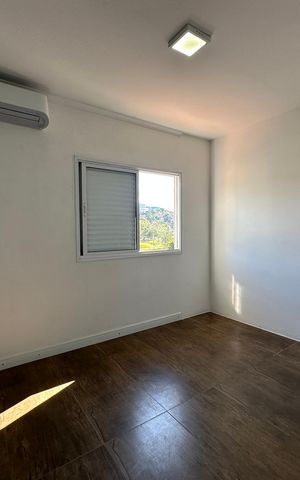Casa de condomínio à venda com 110m², 3 quartos e 2 vagas Casa de condomínio à venda com 110m², 3 quartos e 2 vagasSuíte 2