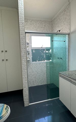 Casa de condomínio à venda com 110m², 3 quartos e 2 vagas Casa de condomínio à venda com 110m², 3 quartos e 2 vagasBanheiro da Suíte 2