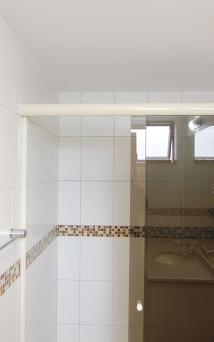Apartamento para alugar com 220m², 5 quartos e 3 vagasBanheiro da Suíte 1
