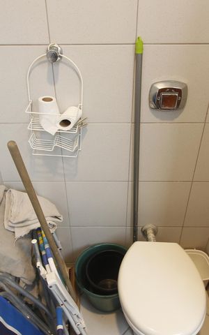 Apartamento para alugar com 220m², 5 quartos e 3 vagasBanheiro de serviço