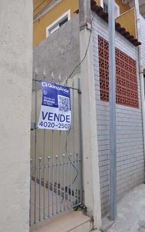 Casa à venda com 63m², 2 quartos e sem vagaFachada